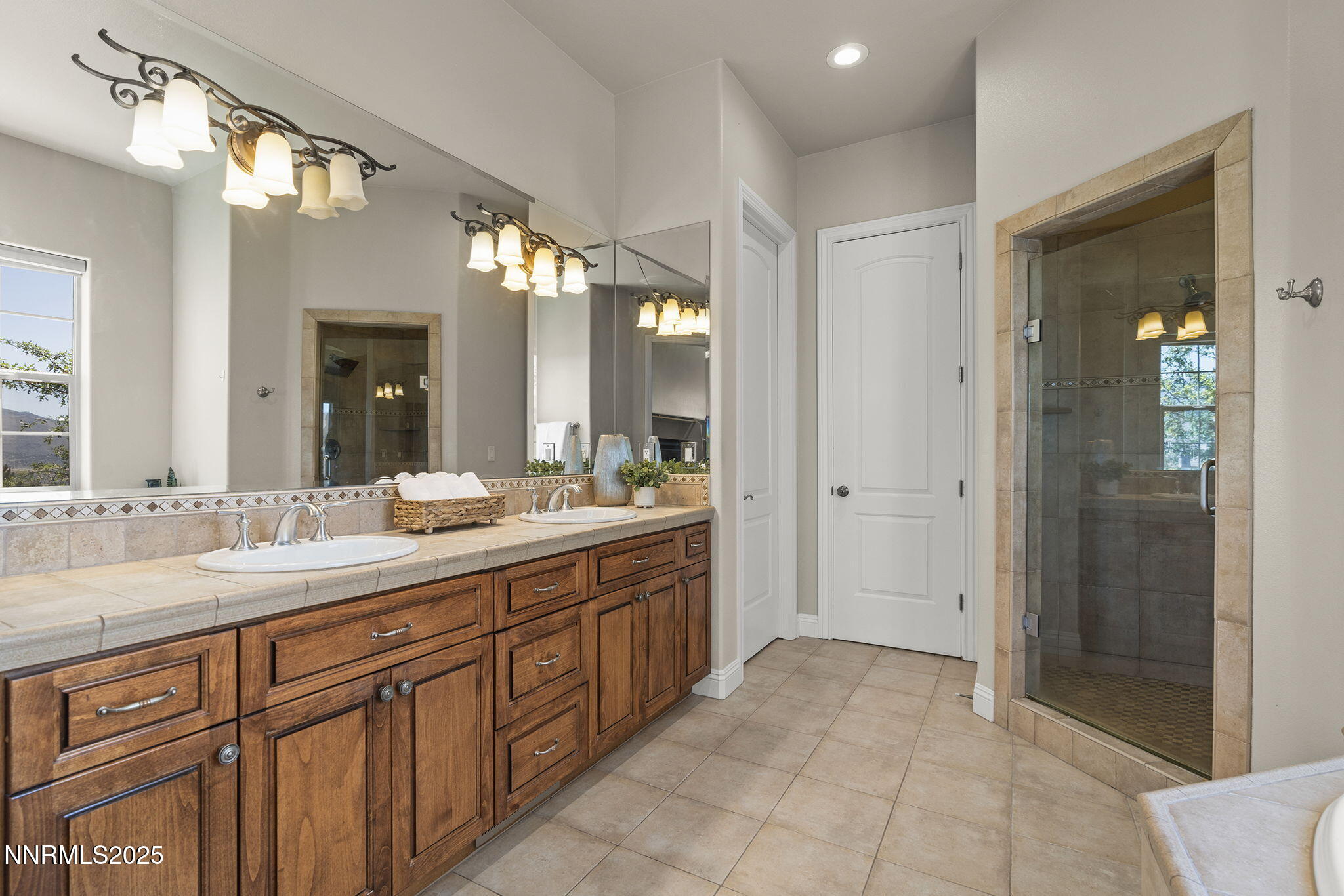 1905 Dakota Ridge Trail Reno, NV 89523 - Photo 25 of 48 31-web-or-mls-_DSC9967
