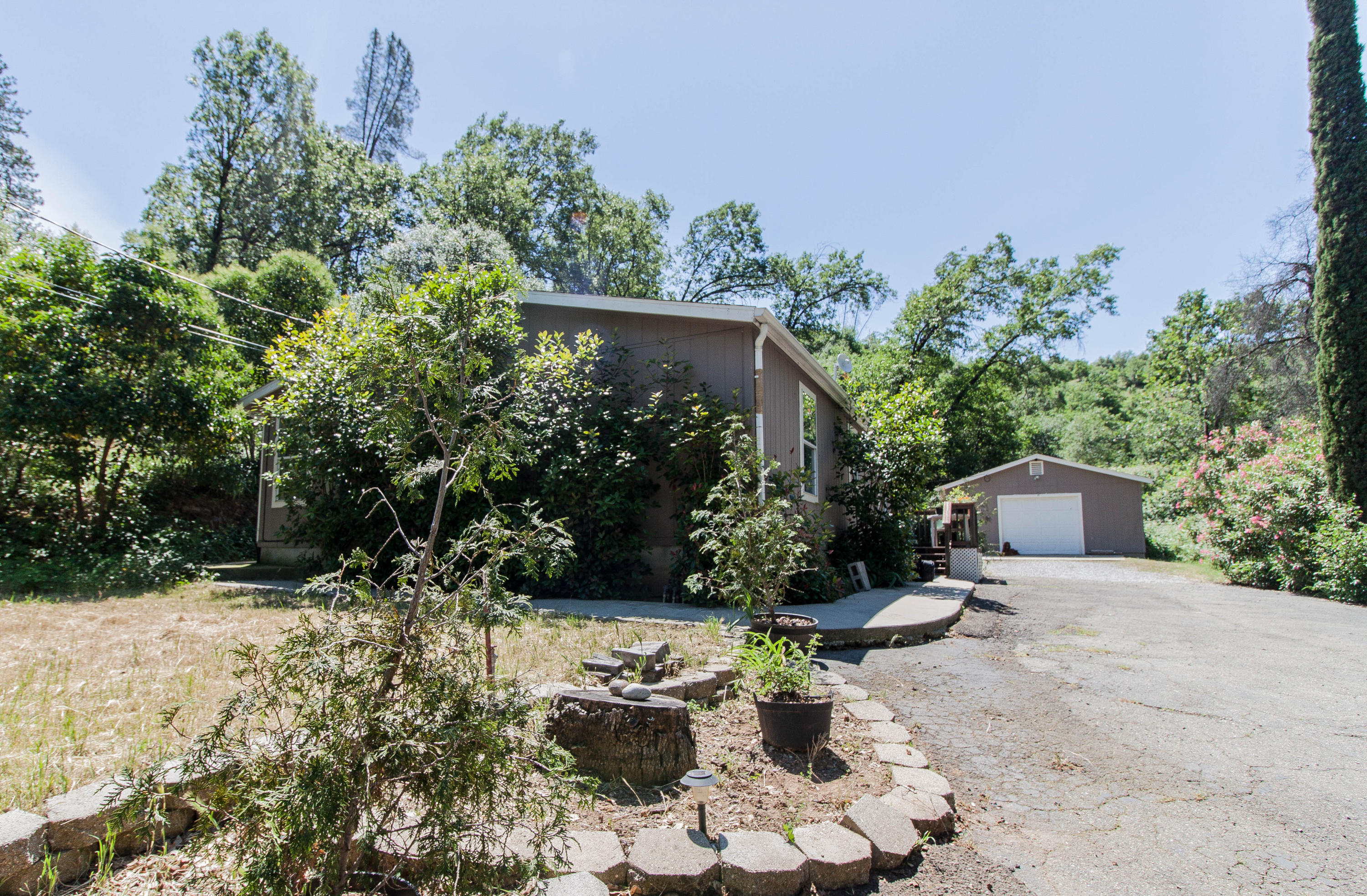 14697 Ravine Road Redding, CA 96003 - Photo 17 of 17 IMG_7213