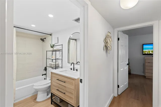 $275,000 | 10875 Southwest 112th Avenue, Unit 218, Miami, FL 33176