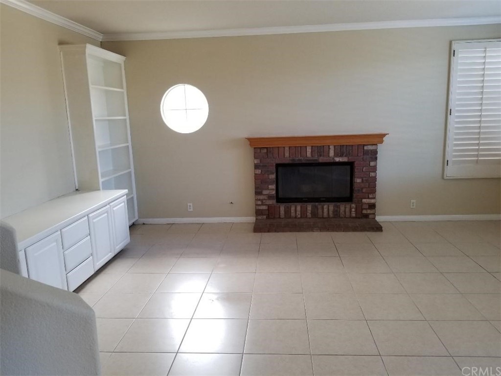 20 Flores Lake Forest, CA 92610 - Photo 6 of 10 Family Room 2