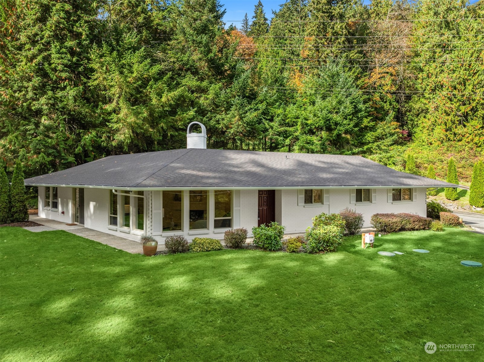 11109 Renton Issaquah Road Southeast Issaquah, WA 98027 - Photo 1 of 34 Gallery Image 1