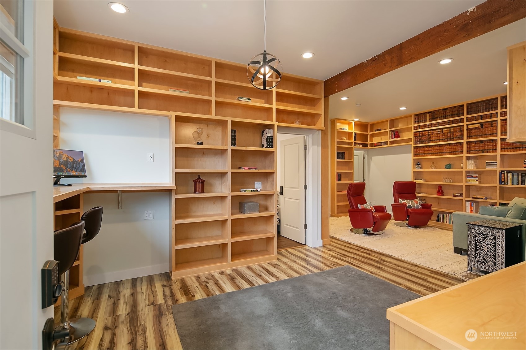 11109 Renton Issaquah Road Southeast Issaquah, WA 98027 - Photo 23 of 34 Gallery Image 23
