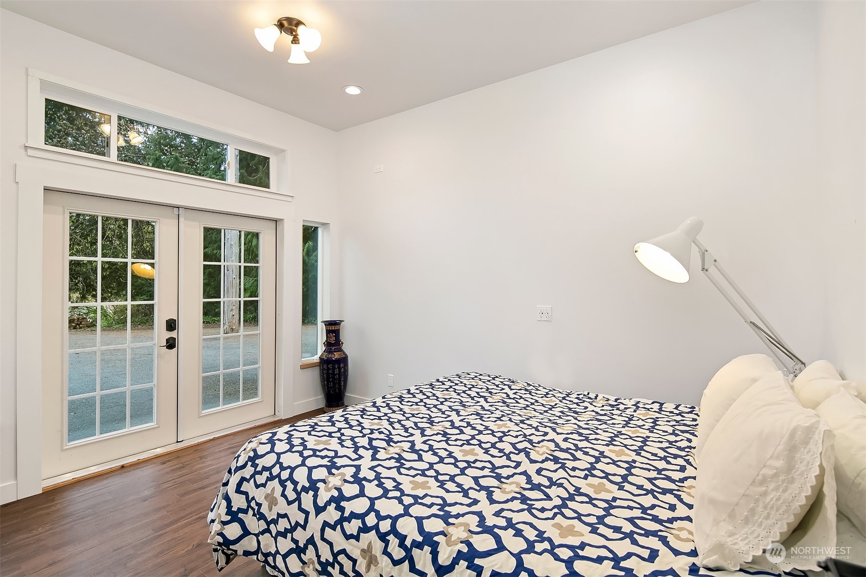 11109 Renton Issaquah Road Southeast Issaquah, WA 98027 - Photo 25 of 34 Gallery Image 25