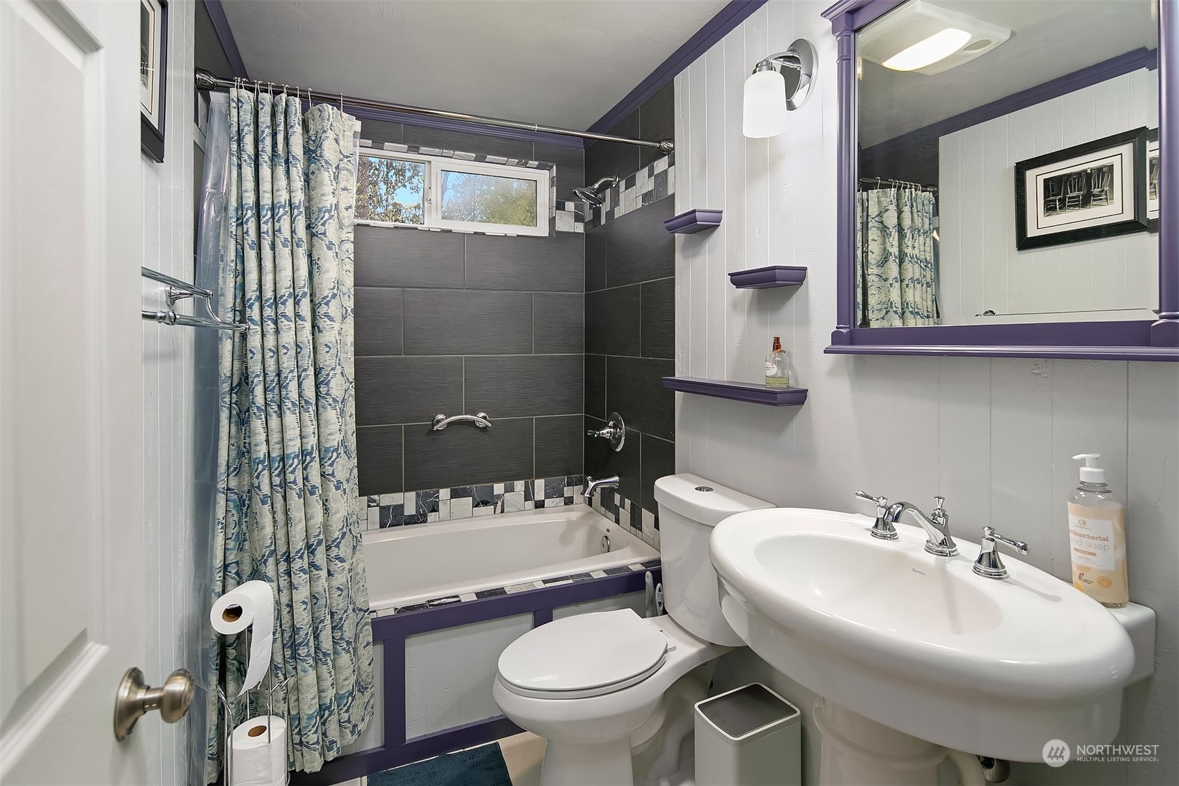 11109 Renton Issaquah Road Southeast Issaquah, WA 98027 - Photo 32 of 34 Gallery Image 32