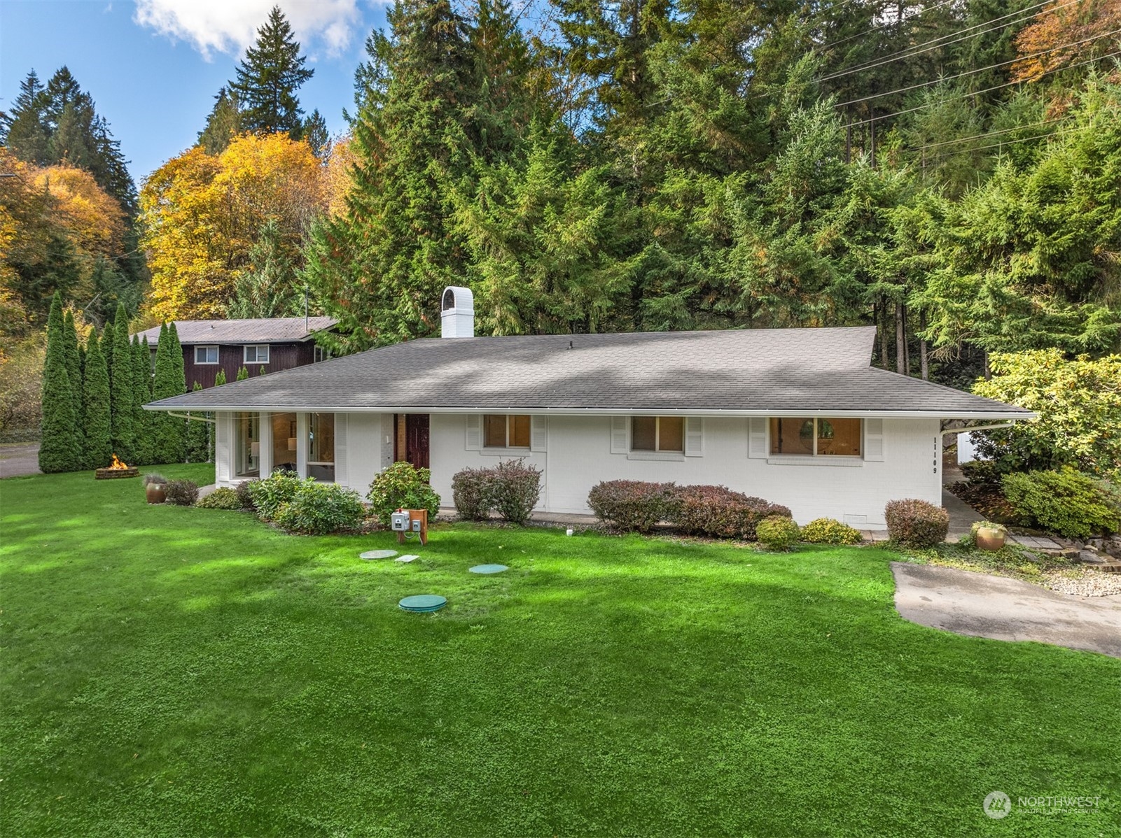 11109 Renton Issaquah Road Southeast Issaquah, WA 98027 - Photo 34 of 34 Gallery Image 34