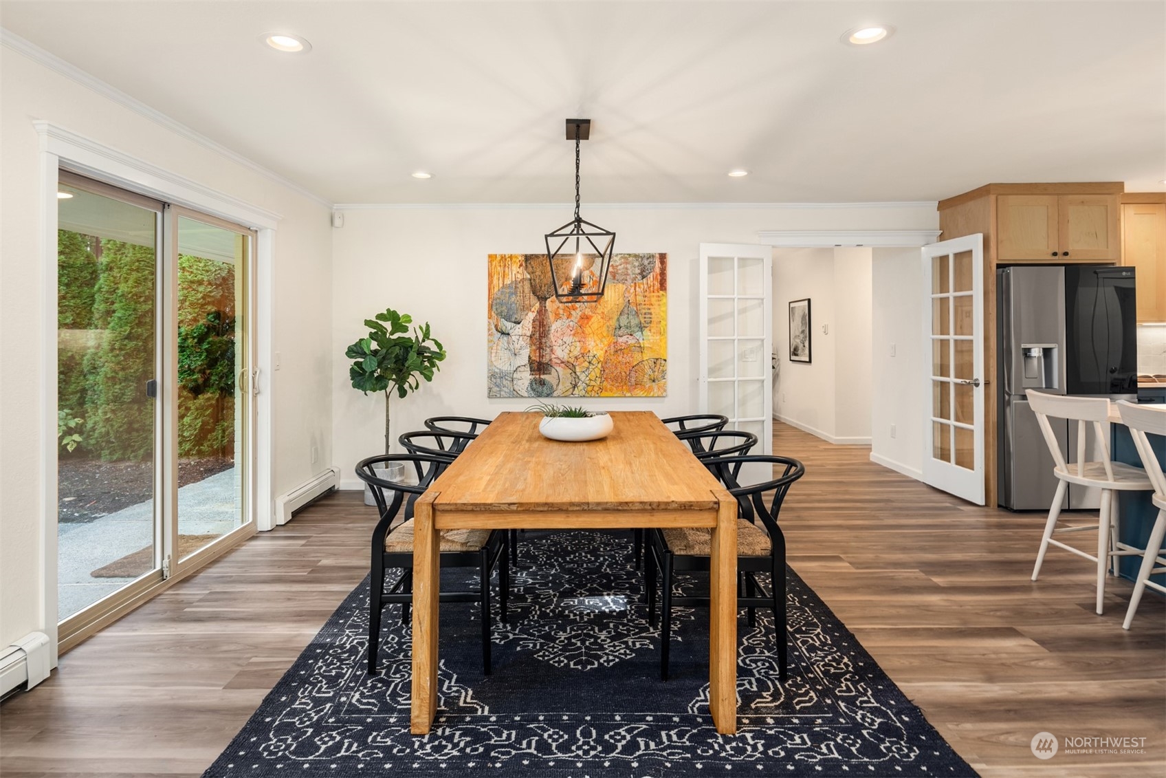 11109 Renton Issaquah Road Southeast Issaquah, WA 98027 - Photo 5 of 34 Gallery Image 5