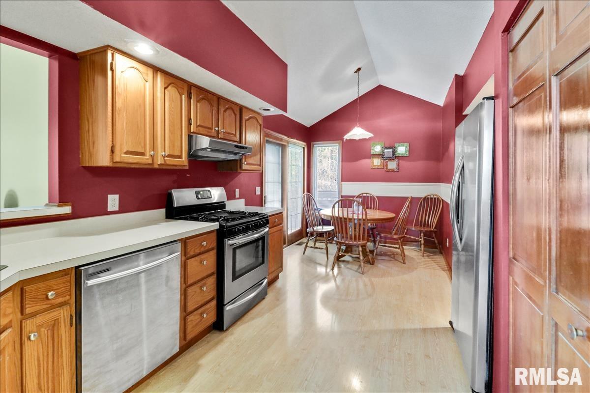 6201 Hayley Court Springfield, IL 62712 - Photo 4 of 21 Gallery Image 4
