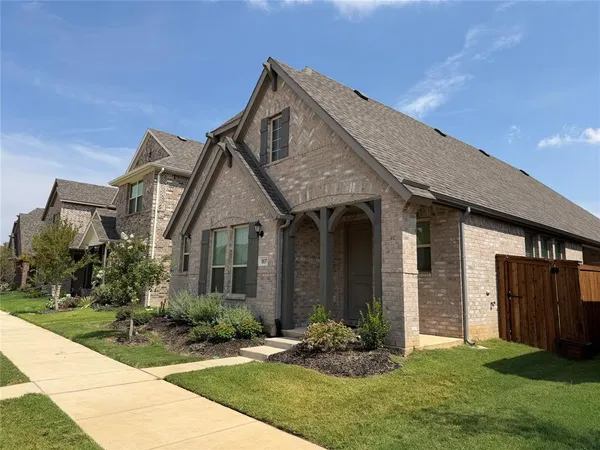 $2,195 | 1037 Western Hills Drive, Crowley, TX 76036