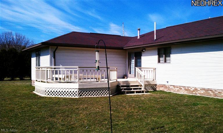 1680-1682 Reimer Road Wadsworth, OH 44281 - Photo 13 of 24 Deck view