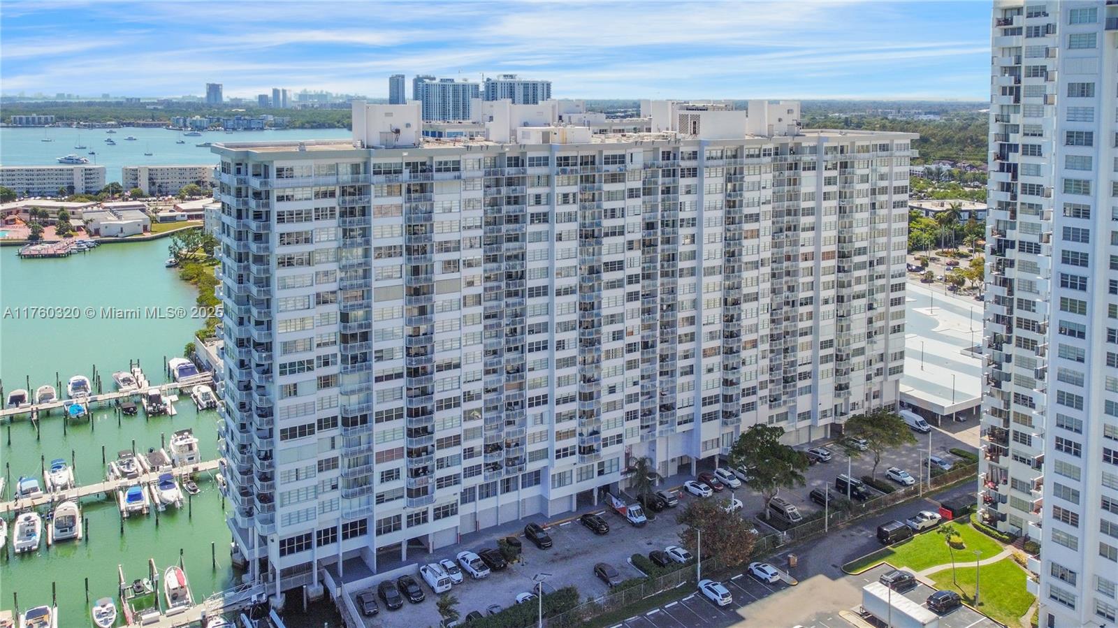 18011 Biscayne Boulevard, Unit 1103 Aventura, FL 33160 - Photo 1 of 23