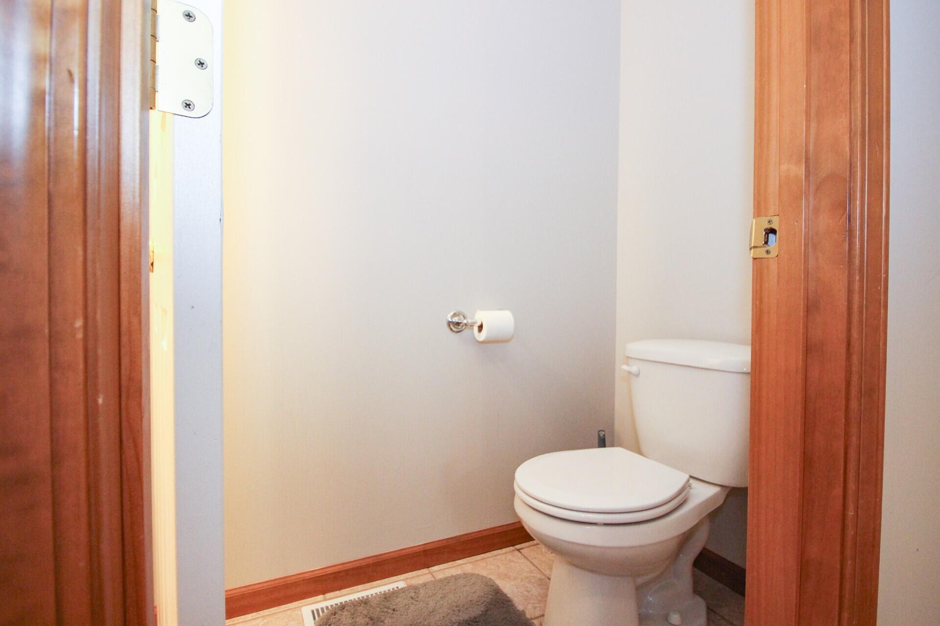 11546 Georgetown Drive Demotte, IN 46310 - Photo 20 of 25 1920x1279