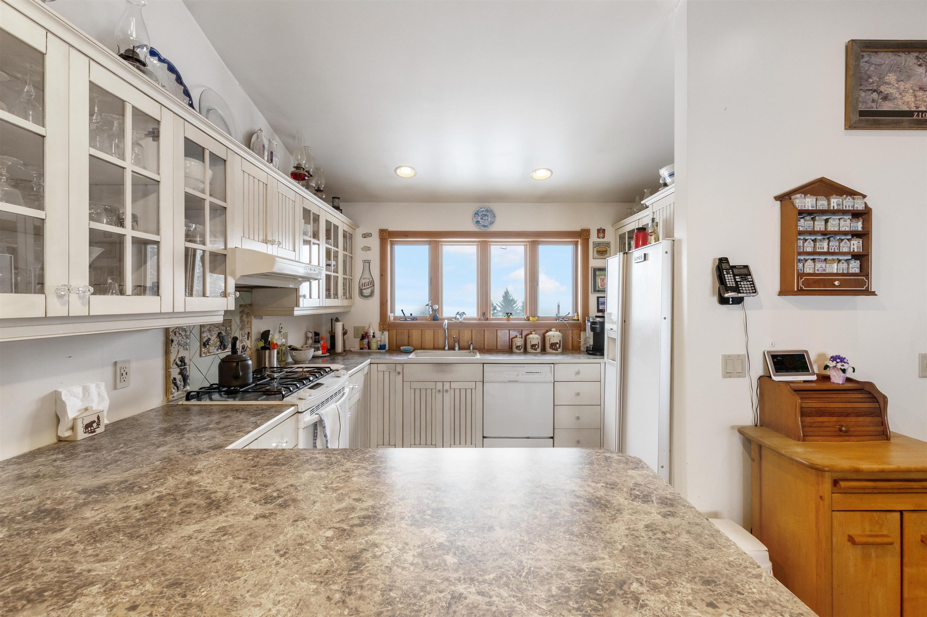 56 The Tarns Road Pittsburg, NH 03592 - Photo 14 of 54