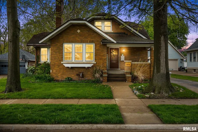 $285,000 | 305 North Third Avenue, Morton, IL 61550