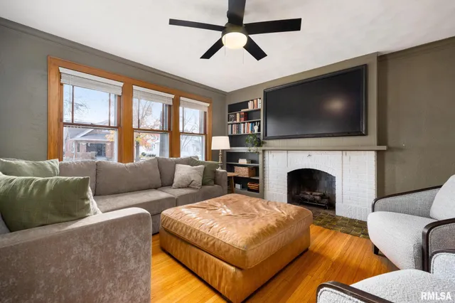 $285,000 | 305 North Third Avenue, Morton, IL 61550