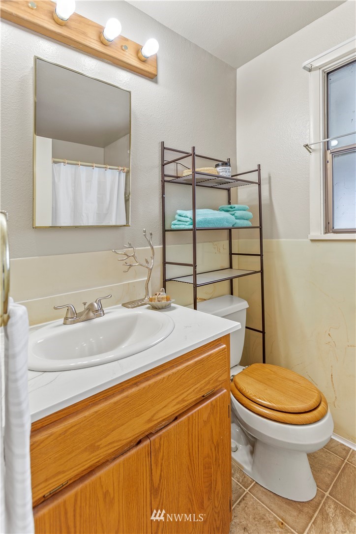 4223 Peninsula Road Stanwood, WA 98292 - Photo 13 of 23 Gallery Image 13