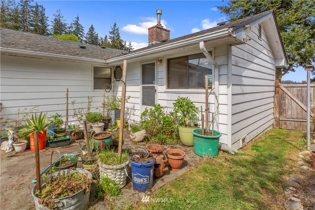 4223 Peninsula Road Stanwood, WA 98292 - Photo 16 of 23 Gallery Image 16