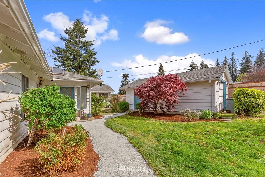 4223 Peninsula Road Stanwood, WA 98292 - Photo 17 of 23 Gallery Image 17