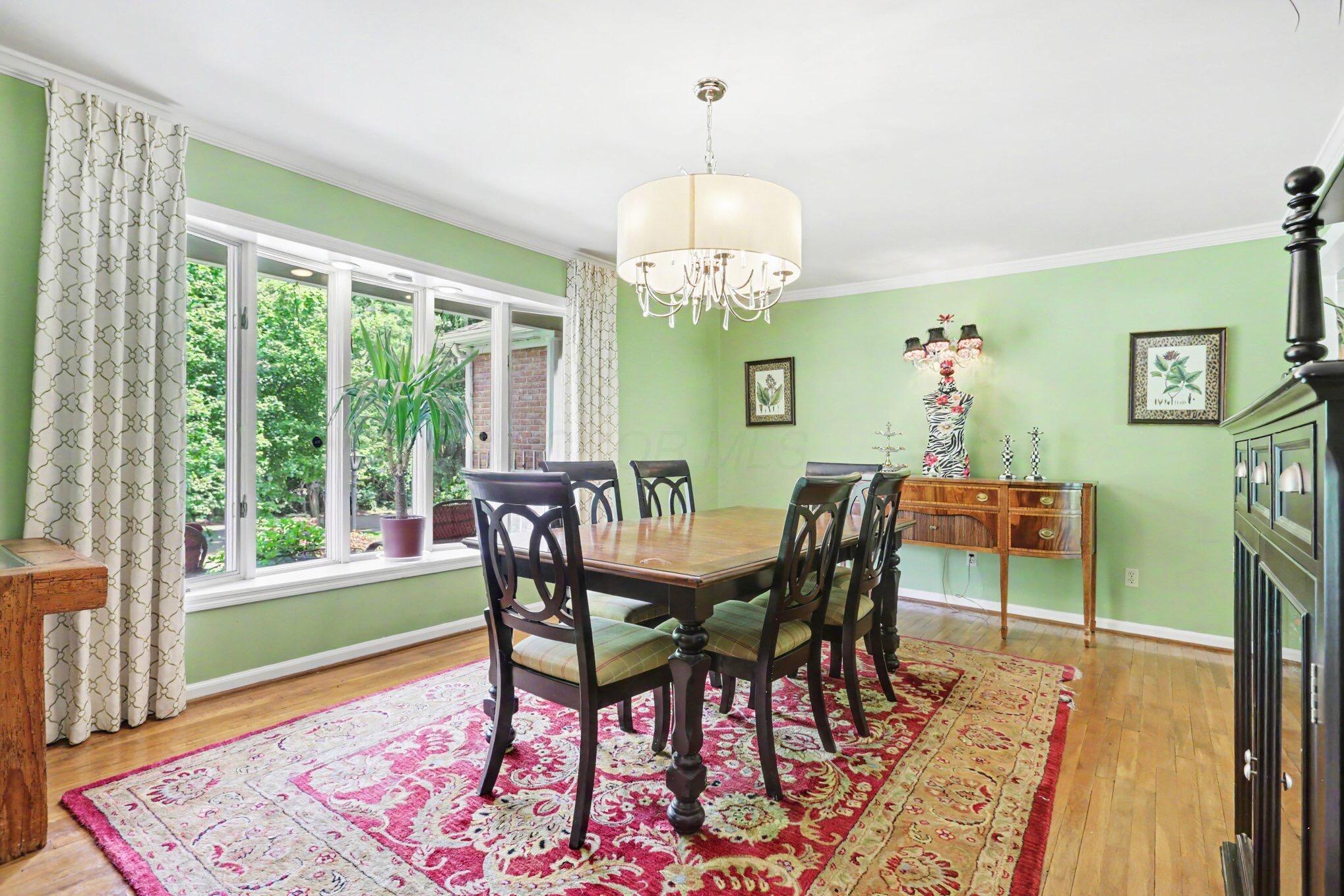 4441 Olentangy River Road Columbus, OH 43214 - Photo 5 of 40