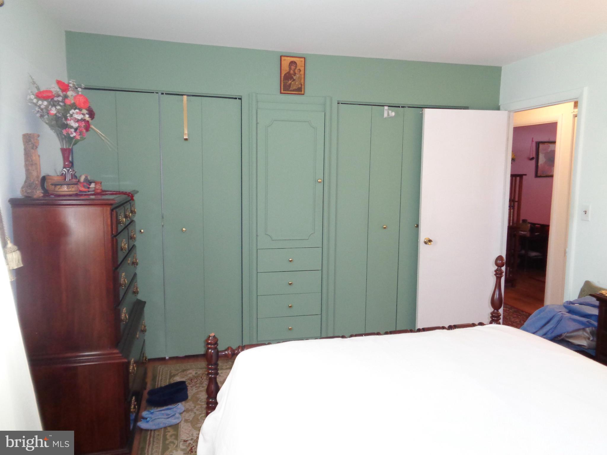 1527 National Road Baltimore, MD 21237 - Photo 14 of 30 Bedroom (Master)