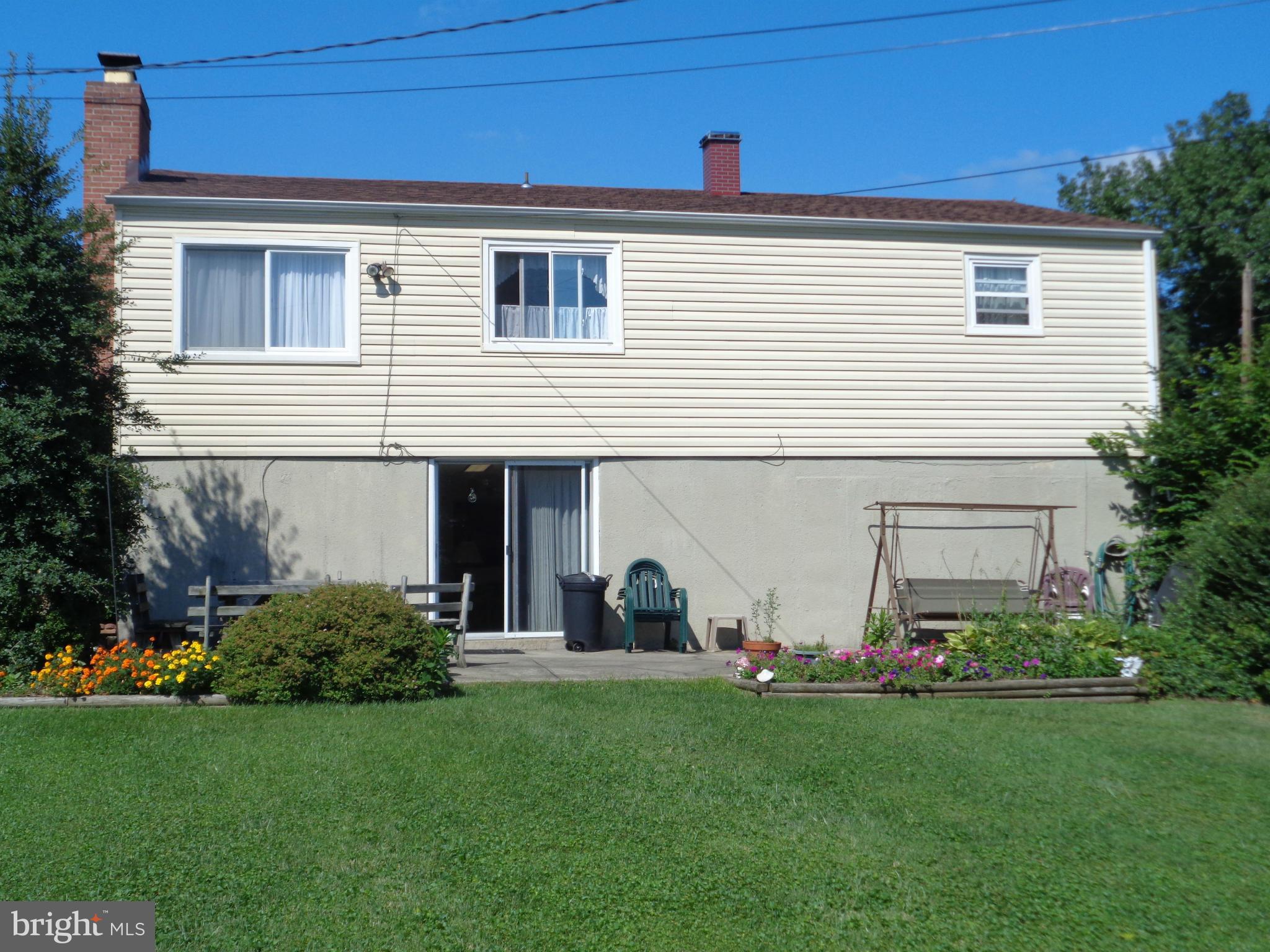 1527 National Road Baltimore, MD 21237 - Photo 29 of 30 Exterior (Rear)