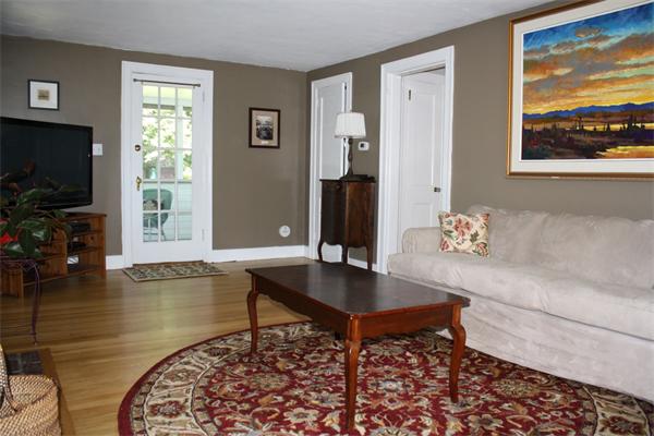 1 Coolidge Road Reading, MA 01867 - Photo 16 of 19 Gallery Image 16