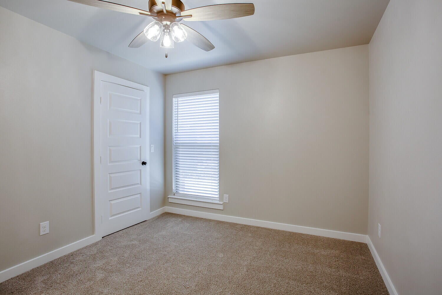 1710 142nd Street Lubbock, TX 79423 - Photo 13 of 18 1710-112