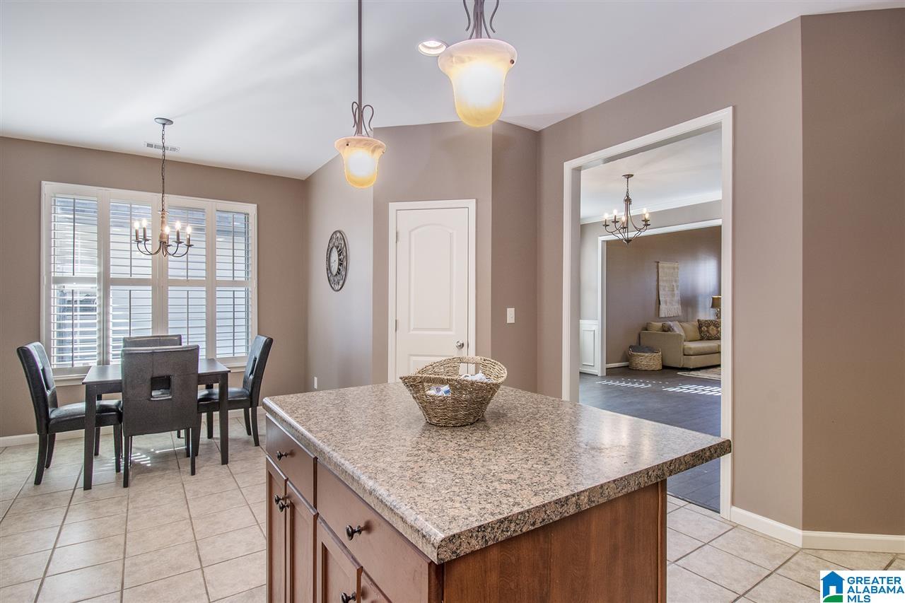 1044 Riviera Drive Calera, AL 35040 - Photo 8 of 29