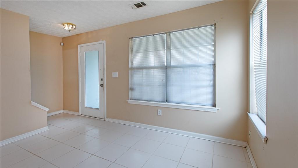 6496 Drake Manor Austell, GA 30168 - Photo 7 of 27