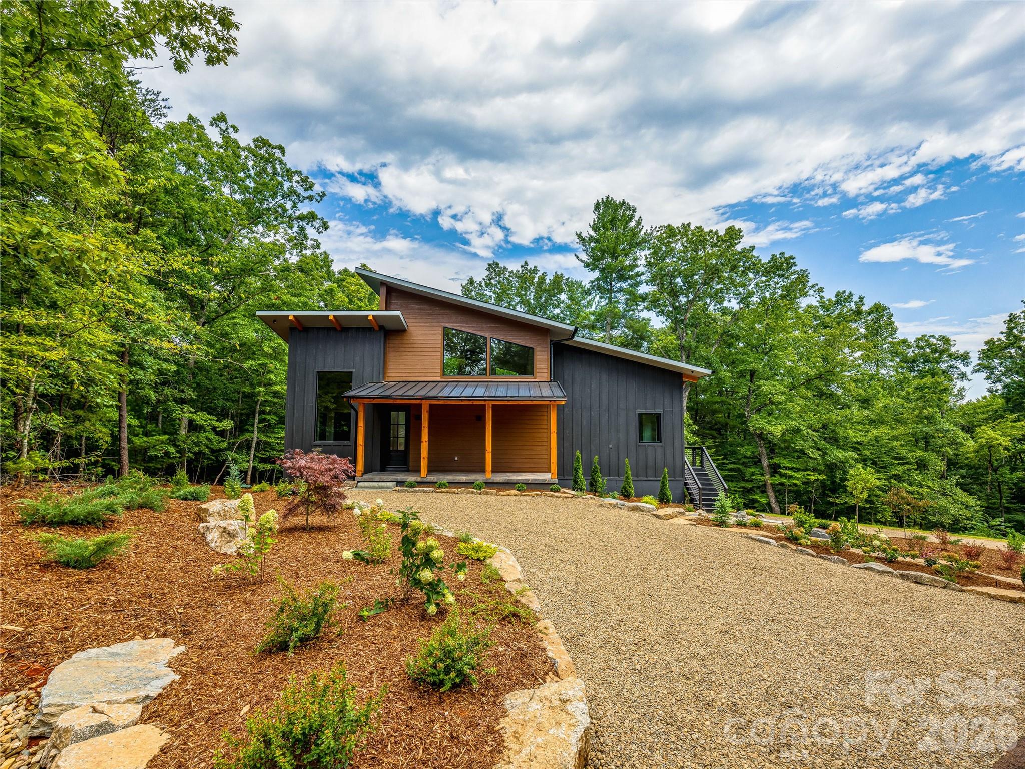 1180 West Lake Road Marion, NC 28752 - Photo 5 of 24