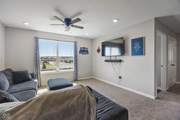 $409,900 | 1265 Shaw Lane, Shelbyville, IN 46176