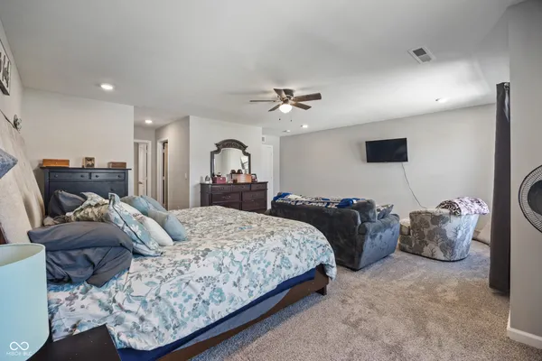 $409,900 | 1265 Shaw Lane, Shelbyville, IN 46176