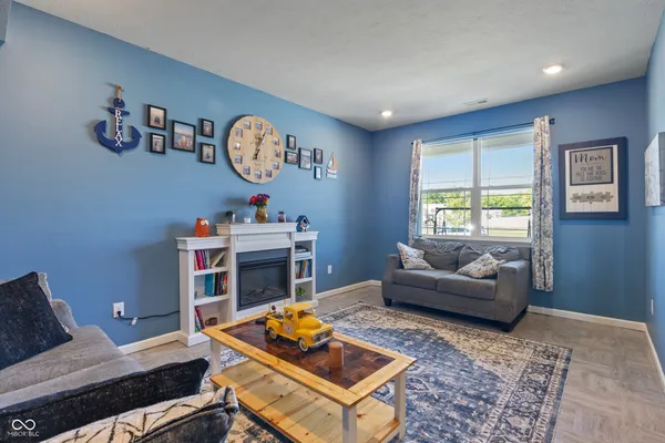 $409,900 | 1265 Shaw Lane, Shelbyville, IN 46176