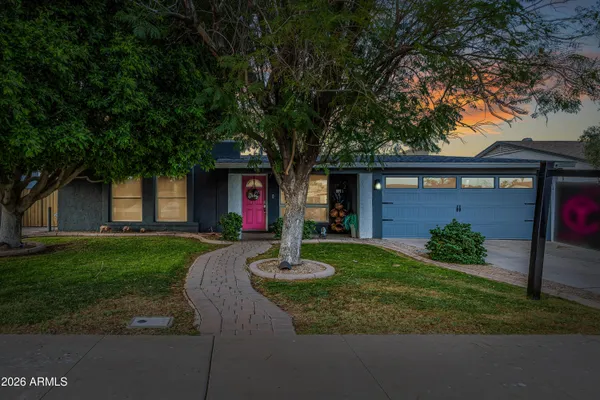 $459,900 | 626 East Harmony Avenue, Mesa, AZ 85204
