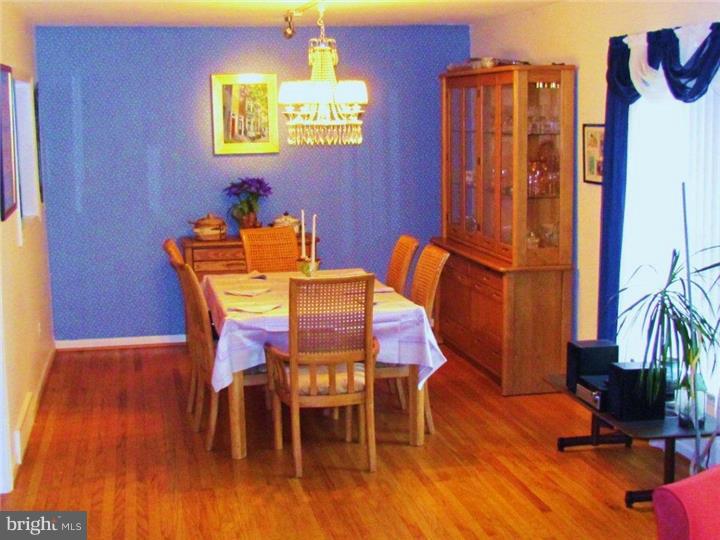 605 Meadowlark Road Audubon, PA 19403 - Photo 5 of 24 Gallery Image 5