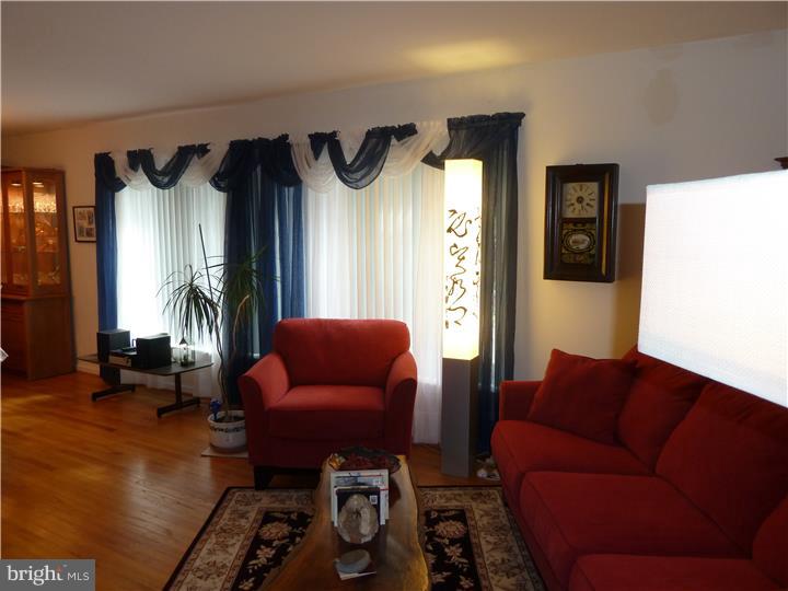 605 Meadowlark Road Audubon, PA 19403 - Photo 8 of 24 Gallery Image 8