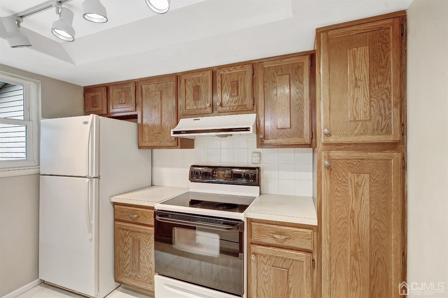 270A Convent Road, Unit B Monroe Township, NJ 08831 - Photo 14 of 27 Gallery Image 14