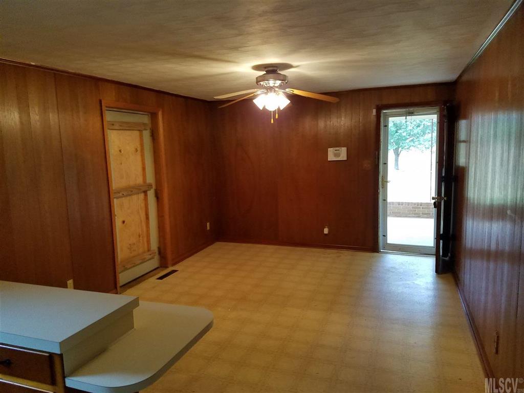 809 4th Street Southwest Conover, NC 28613 - Photo 21 of 25 Gallery Image 21