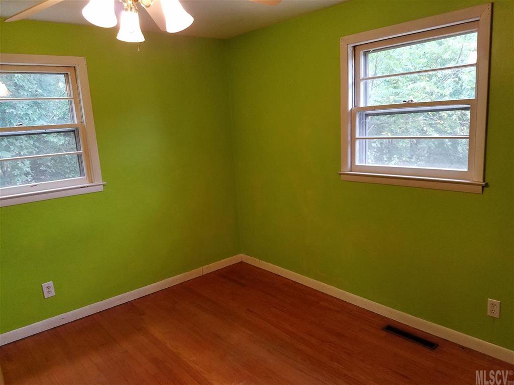 809 4th Street Southwest Conover, NC 28613 - Photo 8 of 25 Gallery Image 8