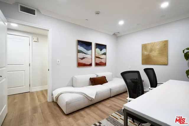 $1,215,000 | 1878 Greenfield Avenue, Unit 104, Los Angeles, CA 90025