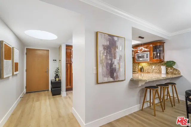 $1,215,000 | 1878 Greenfield Avenue, Unit 104, Los Angeles, CA 90025