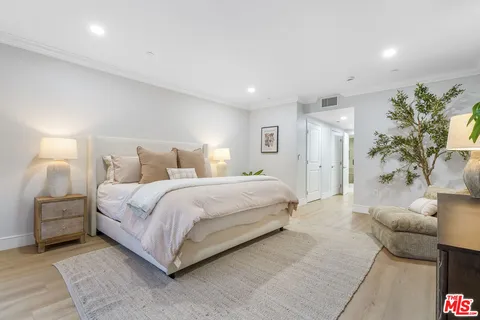 $1,215,000 | 1878 Greenfield Avenue, Unit 104, Los Angeles, CA 90025