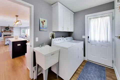 $489,000 | 2446 Lawson Boulevard, Gurnee, IL 60031