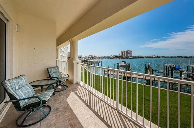 $1,288,000 | 17745 Gulf Boulevard, Unit 202, Redington Shores, FL 33708