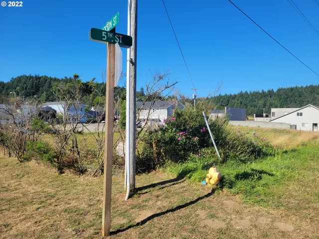 $795,000 | 0 5th, Port Orford, OR 97465