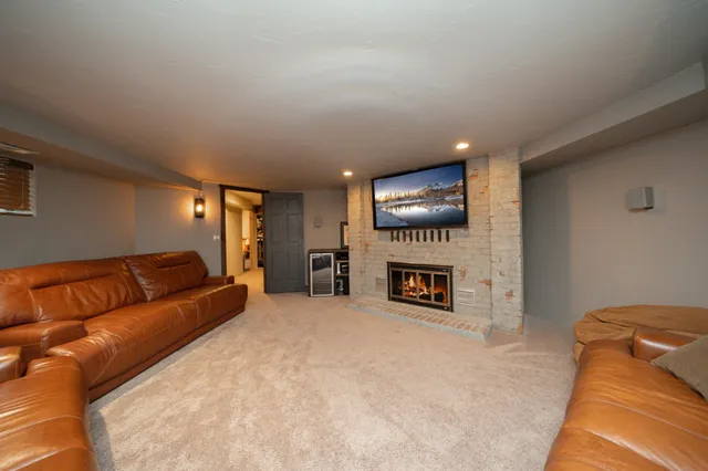 $1,600,000 | 17022 North Golden Drive, Colbert, WA 99005