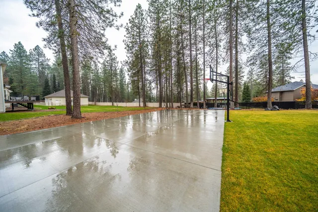 $1,600,000 | 17022 North Golden Drive, Colbert, WA 99005