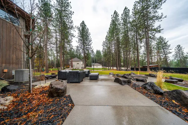 $1,600,000 | 17022 North Golden Drive, Colbert, WA 99005