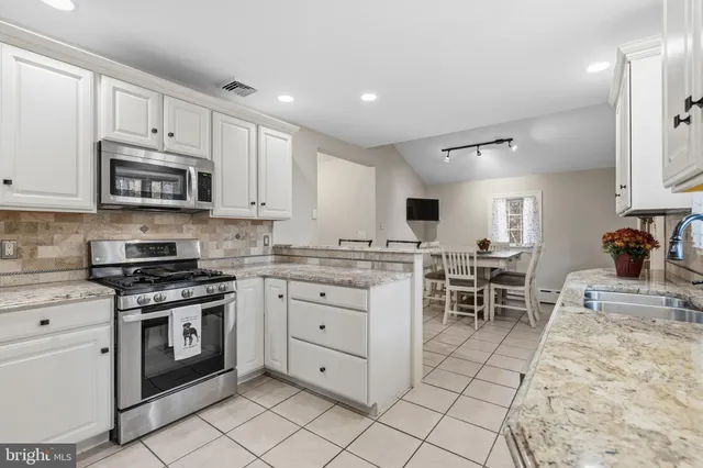 $1,070,000 | 1116 Wooded Way Drive, Media, PA 19063