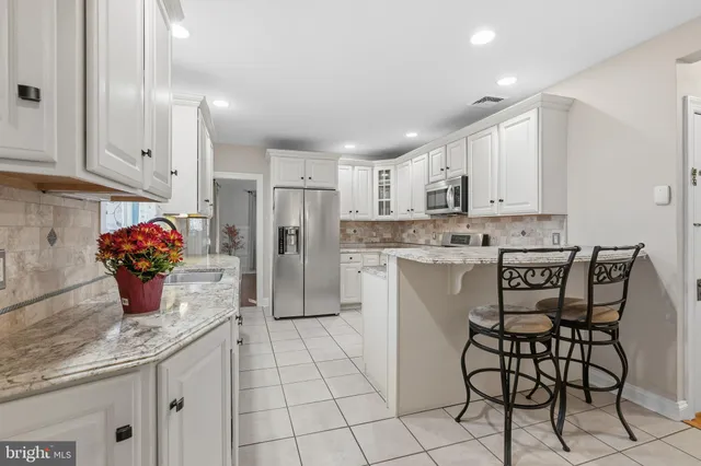 $1,070,000 | 1116 Wooded Way Drive, Media, PA 19063