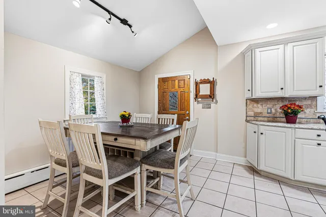 $1,070,000 | 1116 Wooded Way Drive, Media, PA 19063